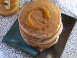 Pancakes à la farine de châtaigne, ricotta et son caramel à l'orange