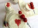 Verrines de mousse au chocolat blanc , cerises