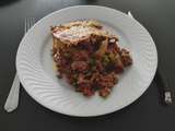 Lasagnes au boeuf, petits pois et chorizo