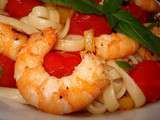 Crevettes roses et Tomates cerises sur lit de Linguine