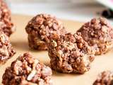 Boules de beurre d’arachides, chocolat et Rice Krispies