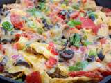 Nachos de camping sur le feu