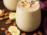 Smoothie aux bananes, amandes et graines de lins