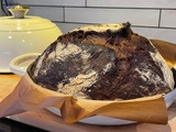 Pain au chocolat au levain maison (cacao et chocolat noir)