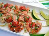 Brochettes de gambas marinés au citron vert, ail et baies de Szechuan rouge