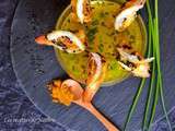 Gambas frits au massalé et sésame noir, vinaigrette d'agrumes