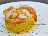 Risotto jaune au gambas et ananas sur lit d'omelette