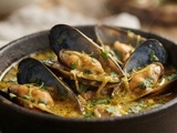 Moules au curry et lait de coco