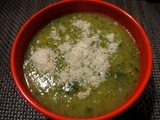 Soupe de courgettes au parmesan