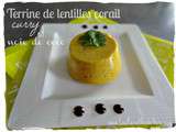 Terrine de lentilles corail, curry et noix de coco