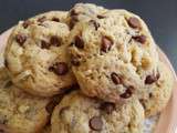 Cookies bananes, beurre de cacahuètes, pépites de chocolat et amandes