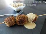 Brochette de boulettes au sesame