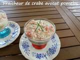 Fraîcheur de crabe avocat pomelos