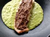 Pave de saumon au pesto purée de petits pois au citron confit