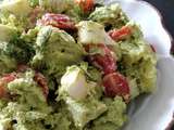 Salade de pommes de terre houmous de petits pois