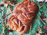 Brioche tressée aux amandes