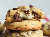 Biscuits aux pépites de chocolat farcis au fromage