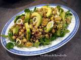 Salade de boulgour, avocat, quinoa et noisettes