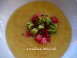 Soupe de tomates jaunes, tarte d'avocat-tomates