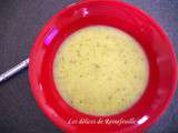 Velouté de courgettes au roquefort