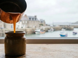 Comment réussir un caramel au beurre salé sans le faire cristalliser ni brûler