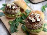 Burger de veau pimenté et purée d’avocats