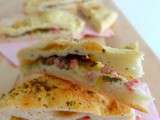 Focaccia aux lardons, mozzarella et basilic