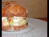 Petits pains au saumon, pommes de terre et fromage de chevre