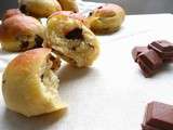 Petites brioches moelleuses aux pépites de chocolat