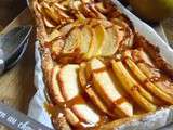 Tarte fine aux pommes, coing et confiture de lait