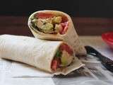 Wrap au poulet, sauce yaourt et coriandre