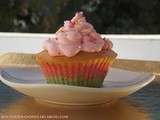 Delicious rainbow cupcakes et sa chantilly coloree