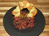 Tartare de bœuf aux tomates séchées, et rosace de pomme de terre