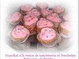 Cupcakes moelleux aux framboises et son topping de mascarpone, juste un délice