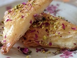 Warbat, Triangles filo au fromage, pistache et rose