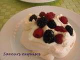 Pavlova aux fruits individuelles