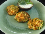 Croquettes de courgettes accompagnées du tzatziki