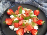 Quinoa aux fraises, pastèque, feta, fenouil et amandes
