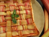 Tarte quadrillée à la rhubarbe et frangipane