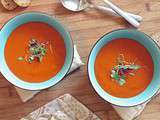 Soupe froide de tomates, croûtons à l’ail