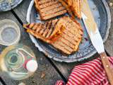 ►  Croque - carottes  au pousses d'alfalfa, oignon & beurre de cacahuète