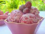 Glace au lait d'amande et aux framboises