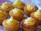 Mignardises au pain de Gênes et lemon curd