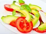 Salade estivale au melon, mozzarella et tomates cerises