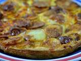 Frittata de pomme de terre et chorizo, comme une tortilla de patatas cuite au four