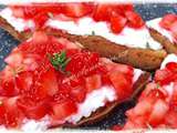 Tartines de Chèvre Frais & Fraises