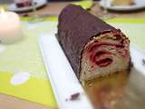 Bûche crêpes framboises vanille