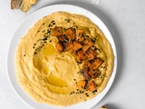 Hummus à la courge butternut et cari