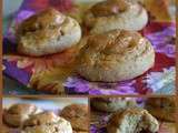 Scones roulés à la cannelle et à la confiture d'abricots