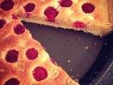 Tarte amandine framboises-chocolat blanc